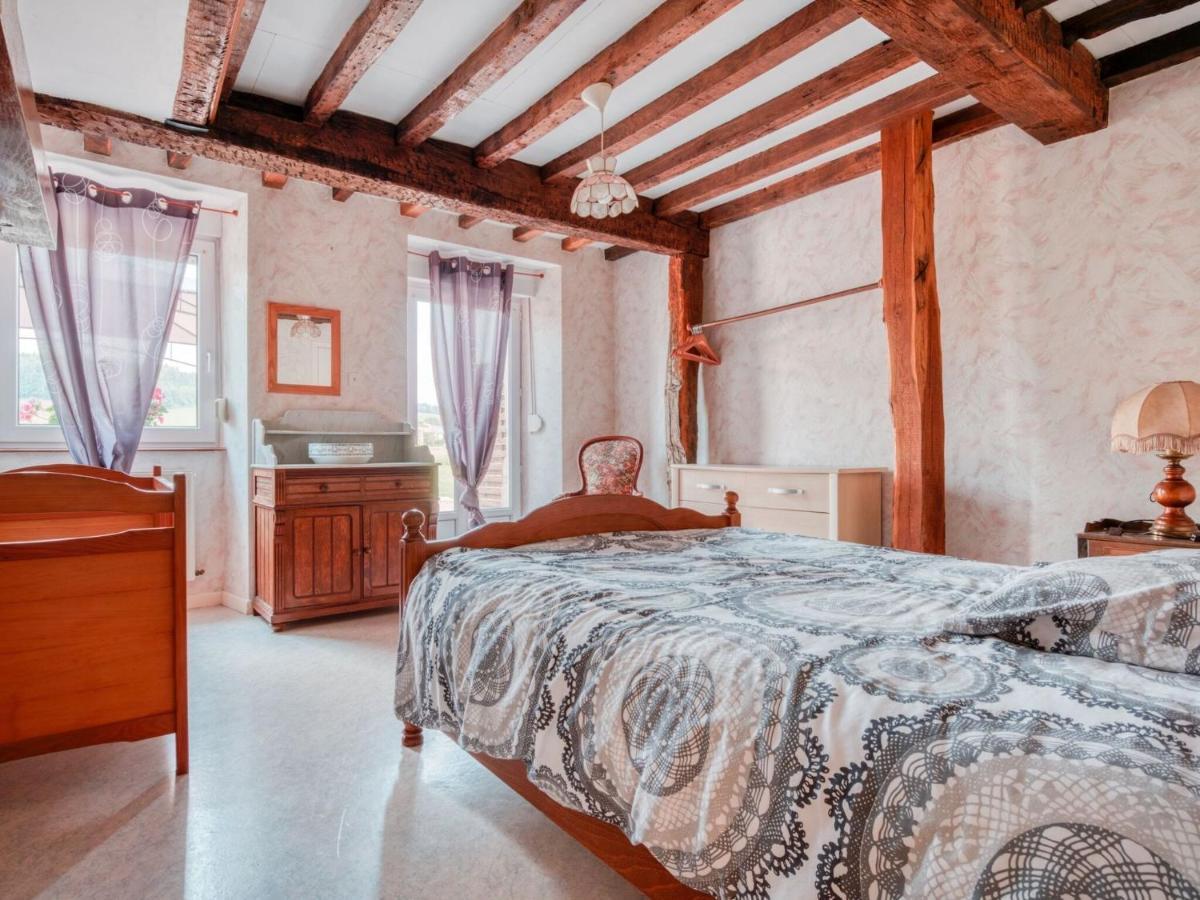 Authentic Cottage In Nouart Near Forest Екстериор снимка